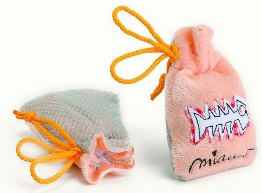 Beeztees 440452 Игрушка для кошек (птичка/рыбка/мешочек), плюш 1шт