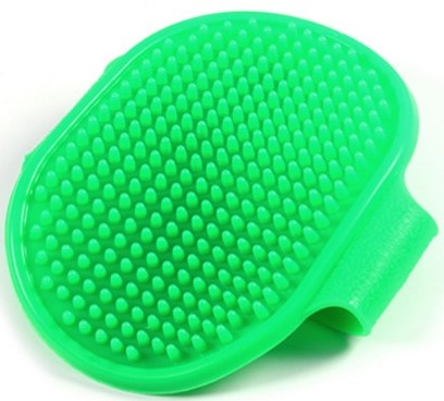 Щетка резиновая овальная на руку 13*9см