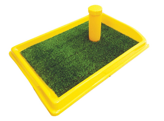 Туалет со столбиком "Рокки" для собак мелких пород, с искусственной травой 550*400